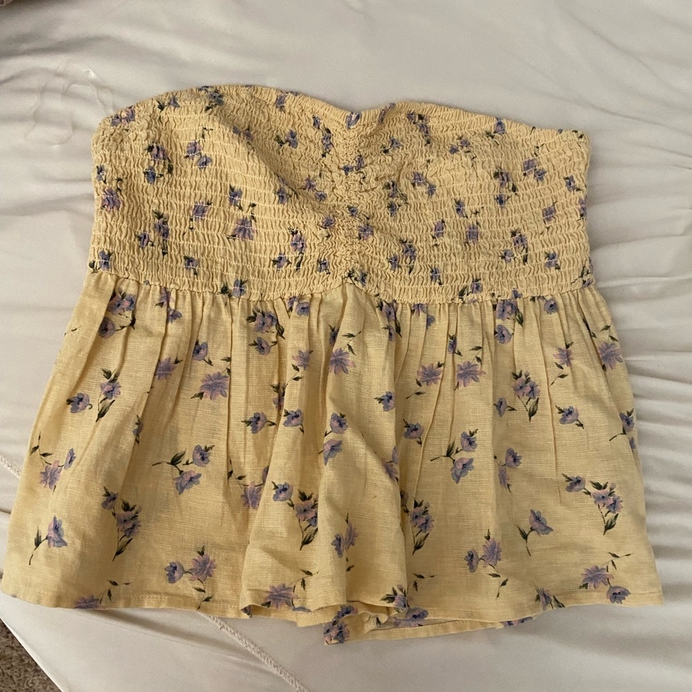Brand new baby yellow strapless top